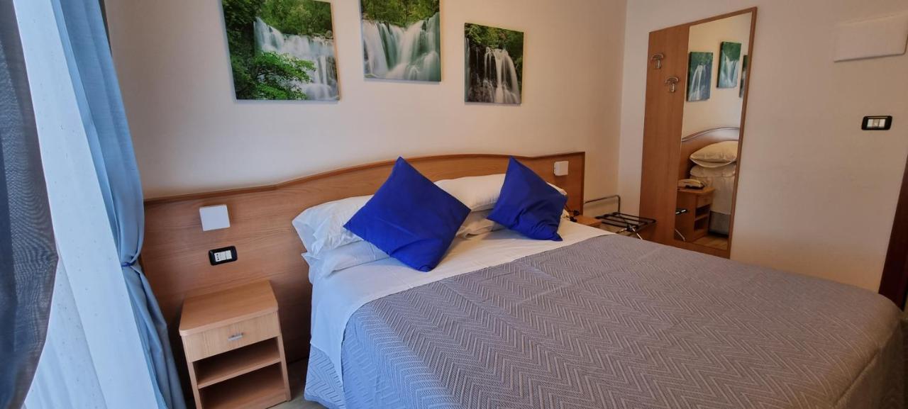 Hotel Mare Blu -- Boutique Pineto Exteriör bild