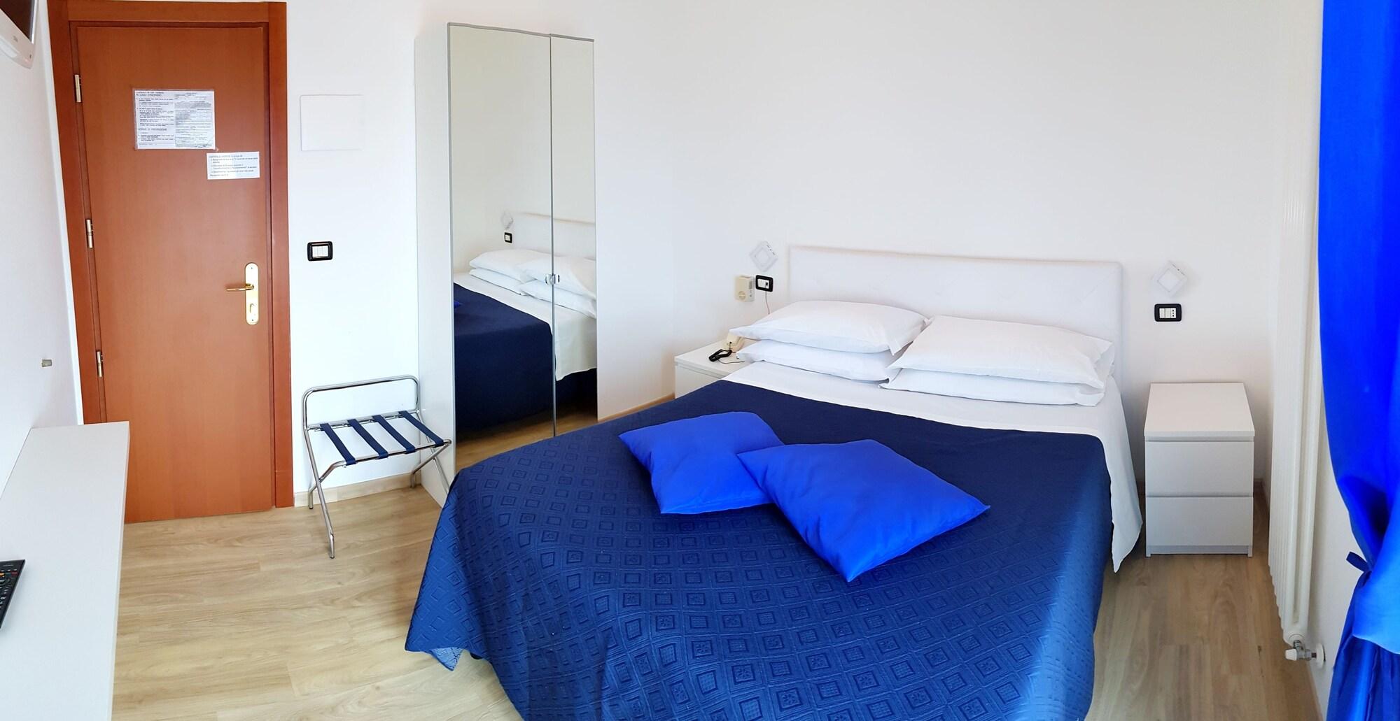Hotel Mare Blu -- Boutique Pineto Exteriör bild