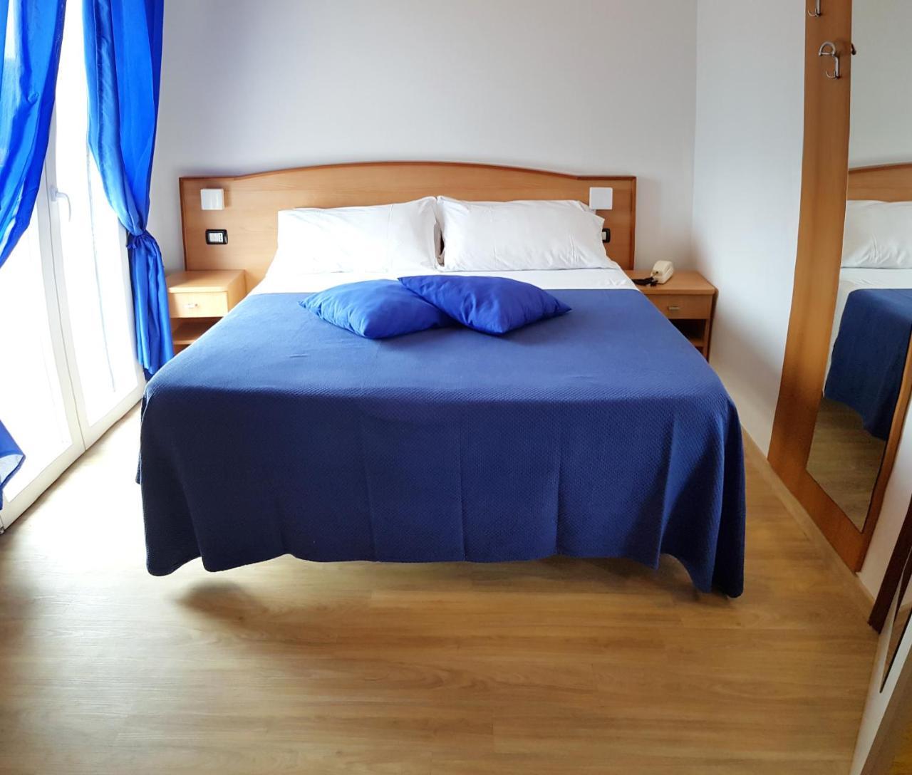 Hotel Mare Blu -- Boutique Pineto Exteriör bild
